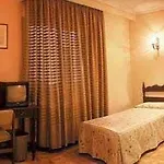 Hotel Castellano I