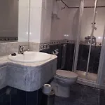 Hotel Castellano I