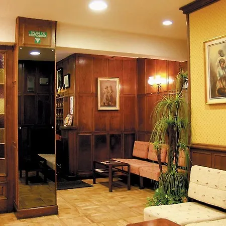 Residencia Castellano I Hotel